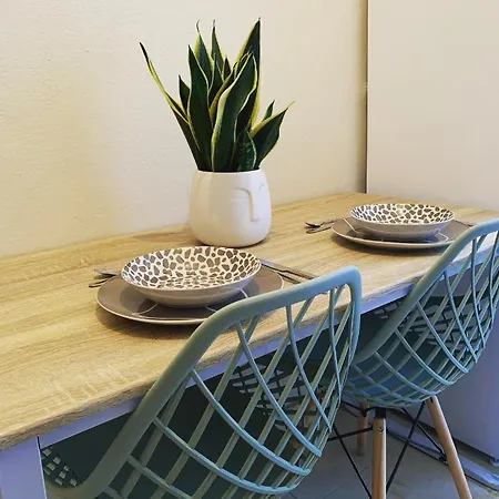 Апартамент Iviskos Living Spot *